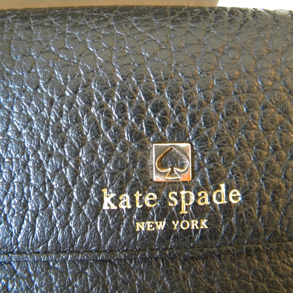 KATE SPADE wallet - Picture 2 of 14